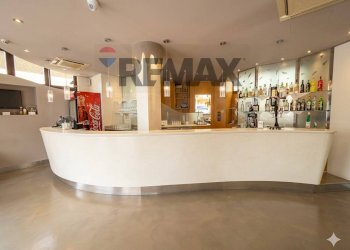 Ricezione / Lobby - Cafeteria - Cold Bar Via S. Martino, Darfo Boario Terme - photo 8
