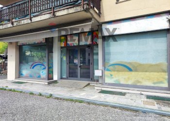 Edificio all\'aperto - Cafeteria - Cold Bar Via S. Martino, Darfo Boario Terme - photo 11