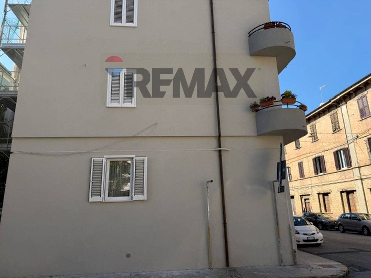 Edificio all\'aperto - Trilocale Falconara Marittima - foto 3