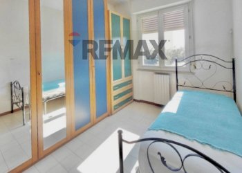 Camera / camera da letto - Trilocale via Dante Alighieri
 
13, Porto Recanati - foto 16