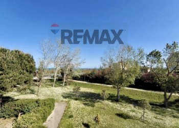 Giardino - Trilocale via Dante Alighieri
 
13, Porto Recanati - foto 19