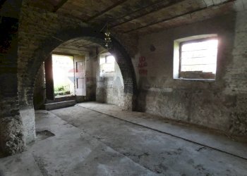 Stanza vuota - Villa via emilia
 
177, Casteggio - foto 28