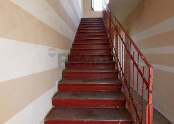 Scale - Villa via emilia
 
177, Casteggio - foto 32