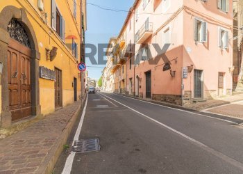 Edificio all\'aperto - Bilocale Via Vittorio Veneto
 
3, Grotte di Castro - foto 5