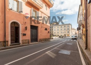 Edificio all\'aperto - Bilocale Via Vittorio Veneto
 
3, Grotte di Castro - foto 6