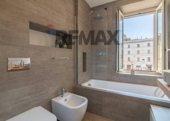 Bagno - Bilocale Via Vittorio Veneto
 
3, Grotte di Castro - foto 31