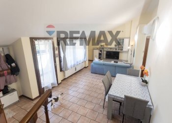 Sala da pranzo - Trilocale Berenini
 
7, Salsomaggiore Terme - foto 2