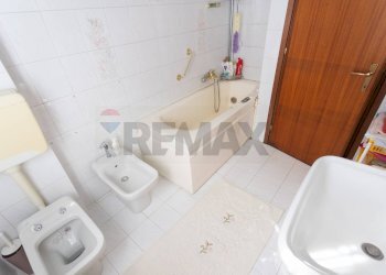 Bagno - Quadrilocale Via Faraboli
 
1, Salsomaggiore Terme - foto 20