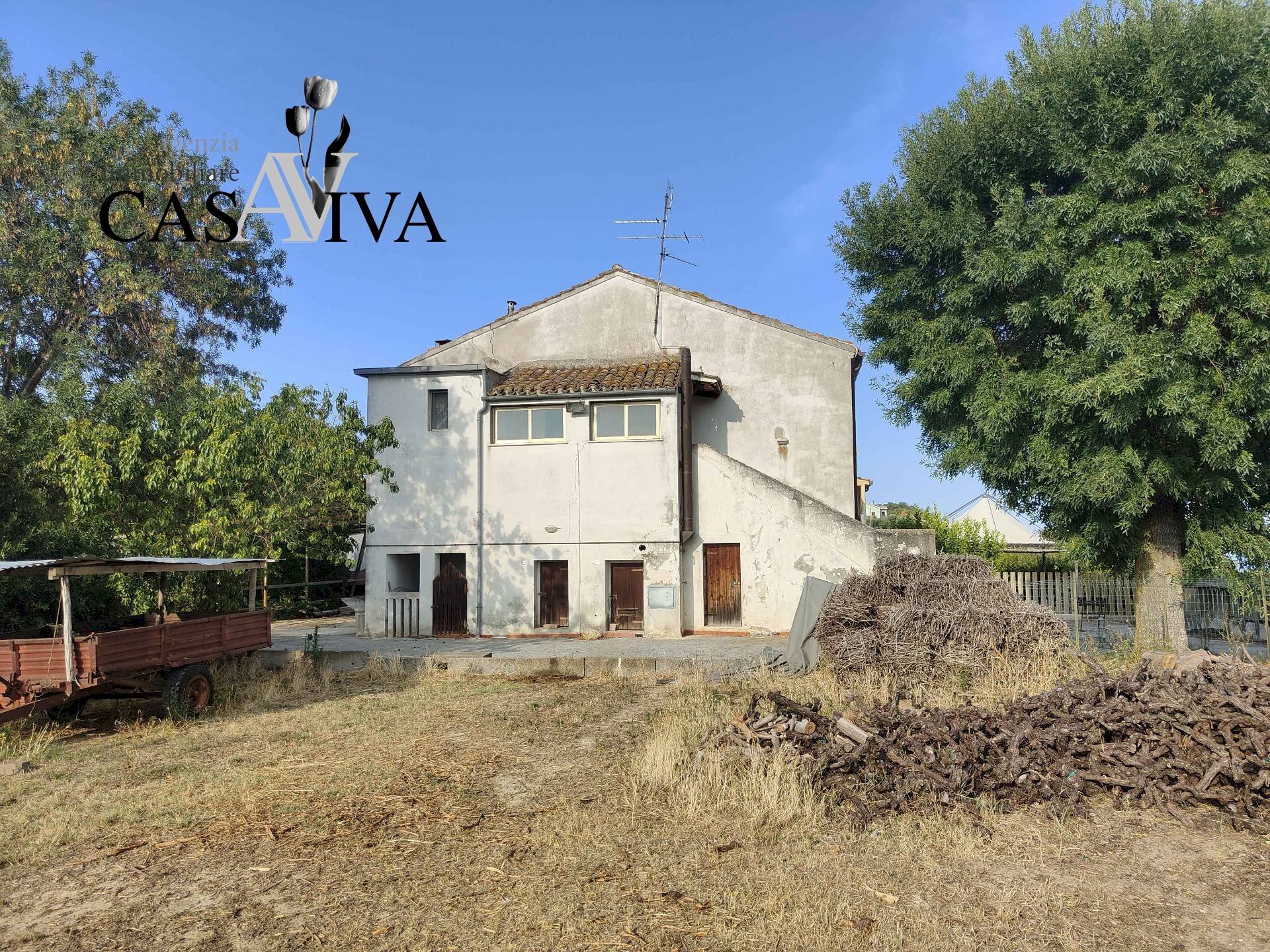 Foto 2 - Rustico Contrada Colle di Guardia
 
1, Ripatransone - foto 2