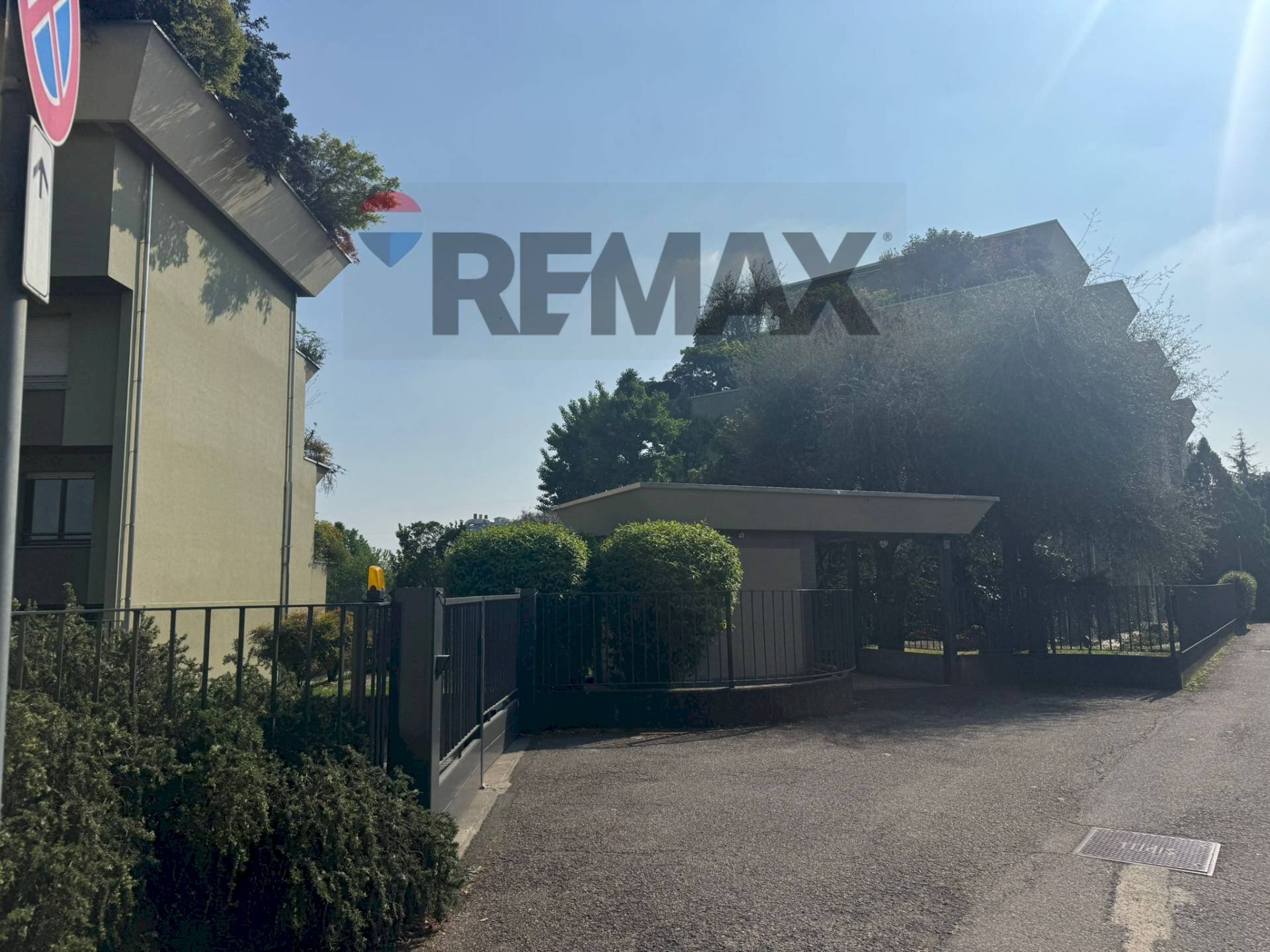 Edificio all\'aperto - Quadrilocale Via Papa Giovanni XXIII
 
21, Nerviano - foto 2