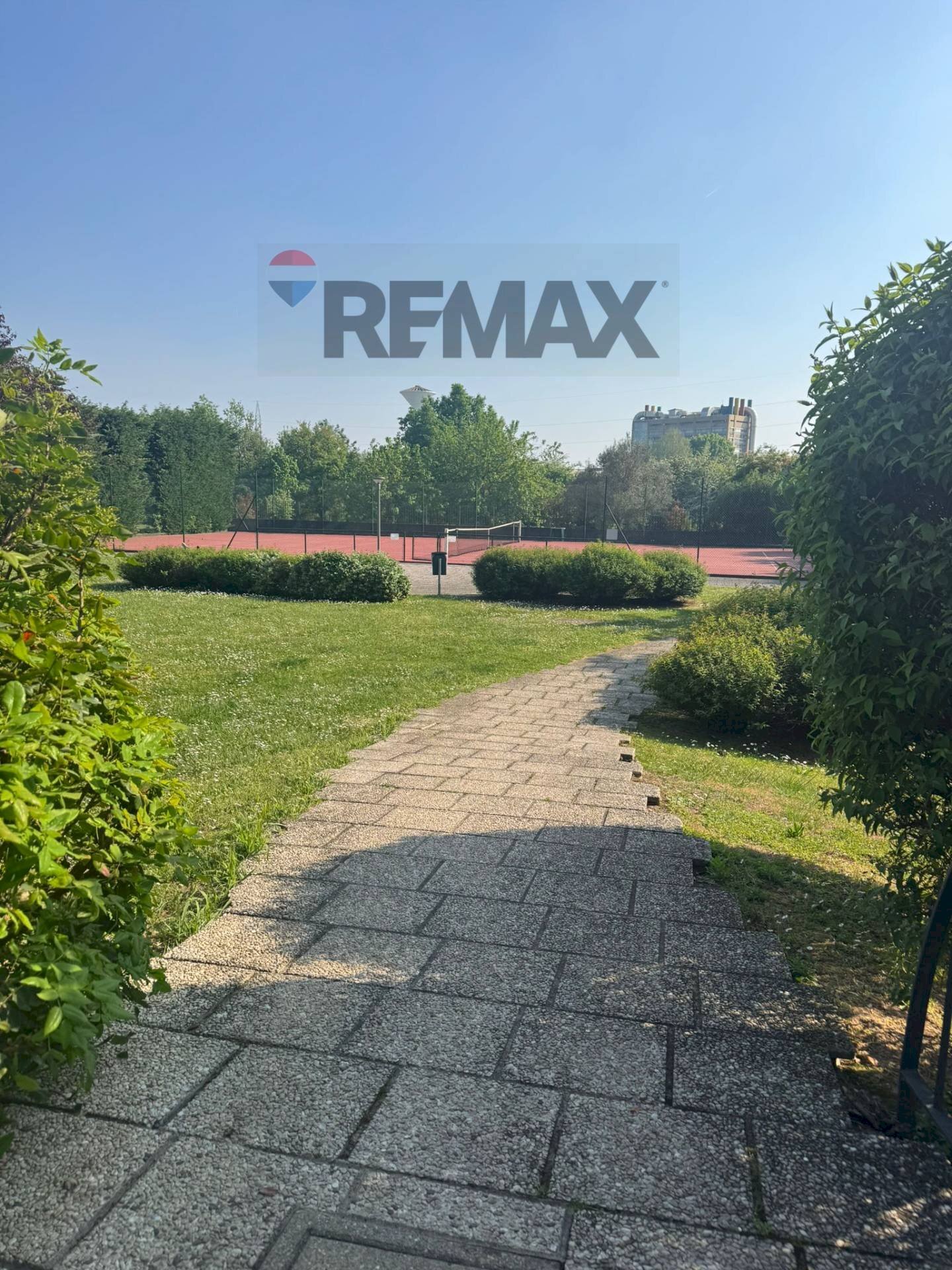 Giardino - Quadrilocale Via Papa Giovanni XXIII
 
21, Nerviano - foto 3