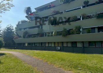 Edificio all\'aperto - Quadrilocale Via Papa Giovanni XXIII
 
21, Nerviano - foto 1