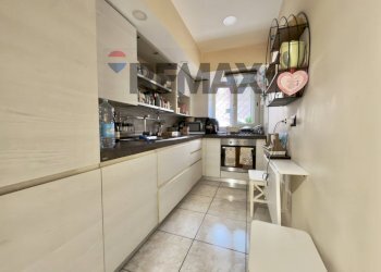 Cucina - Quadrilocale Via Mario De Ciccio
 
8, Napoli - foto 9