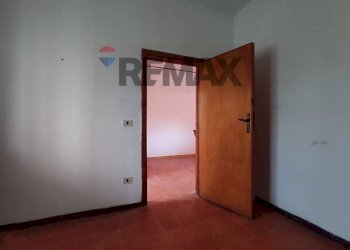 Stanza vuota - Casa semi indipendente Strada Provinciale Roccamonfina - Teano
 
57, Roccamonfina - foto 20