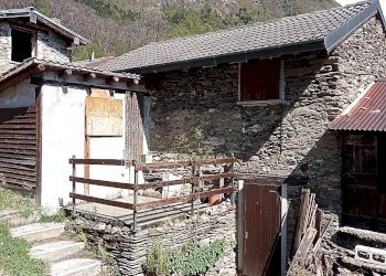 Foto 1 - Rustico Località Loco Peinano
 
snc, Sueglio - foto 1