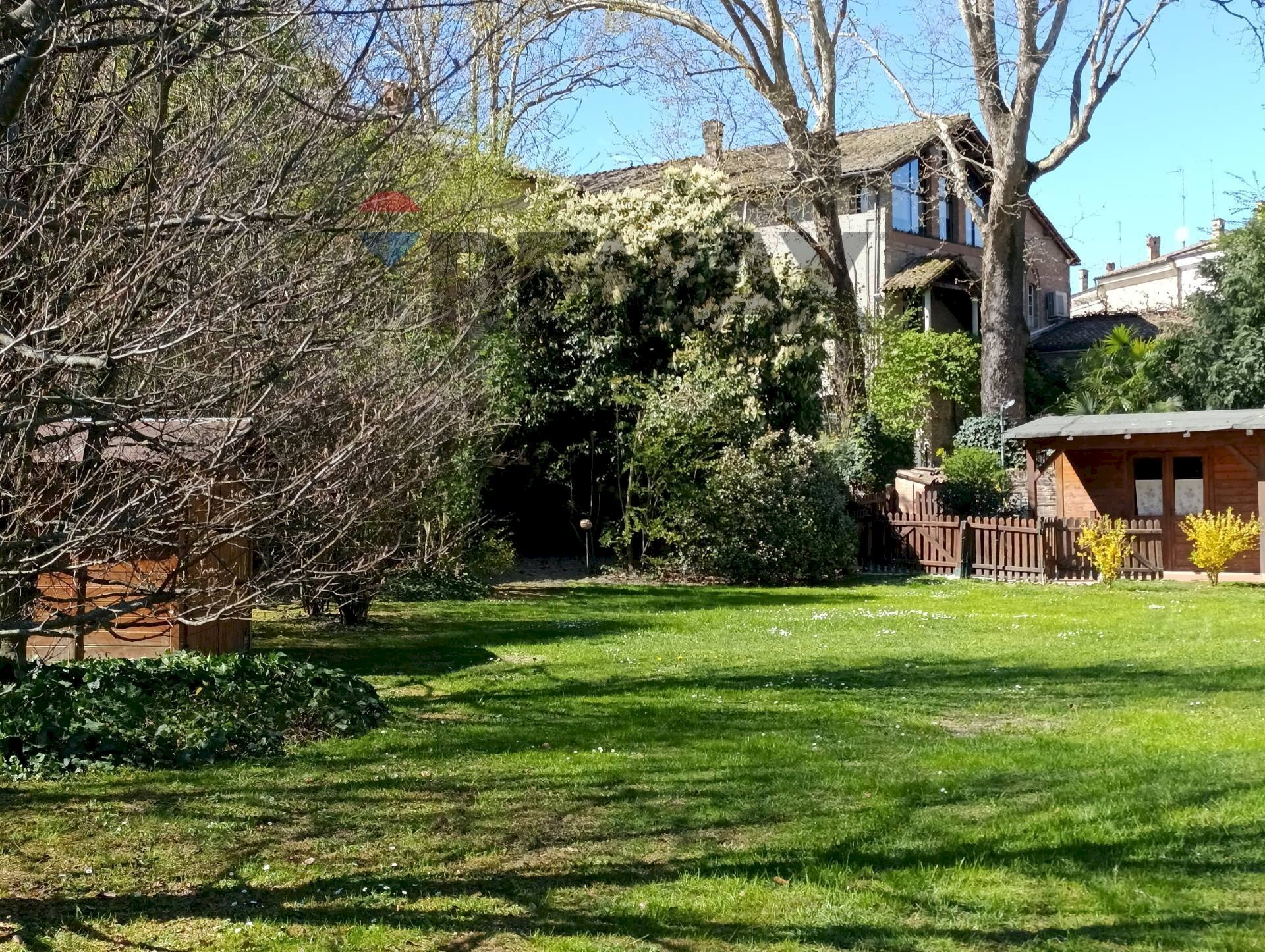 Giardino - Attico Piazza Garibaldi
 
3, Fontanellato - foto 1