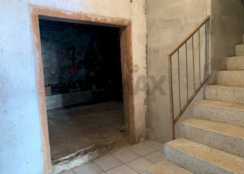 Scale - Semi-detached house Piazza Monte Grappa
 
8, Seren del Grappa - photo 19