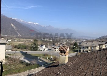 Vista delle montagne - Semi-detached house Piazza Monte Grappa
 
8, Seren del Grappa - photo 22