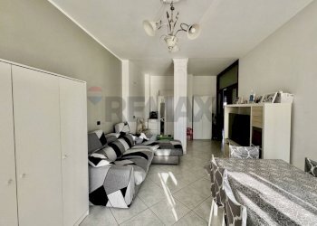 Sala da pranzo - Trilocale via Foglizzo
 
31, Chivasso - foto 1