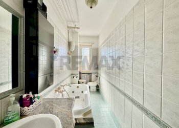 Bagno - Trilocale via Foglizzo
 
31, Chivasso - foto 17