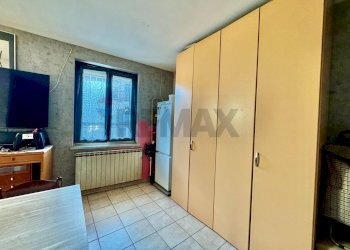 Camera / camera da letto - Monolocale via del castello
 
3, Chivasso - foto 5