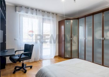 Camera / camera da letto - Non-buildable land Torino - photo 6