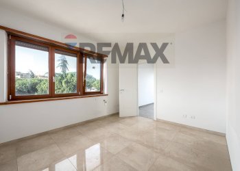 Stanza vuota - Attic Via Bernardo Blumenstihl
 
40, Roma - photo 10