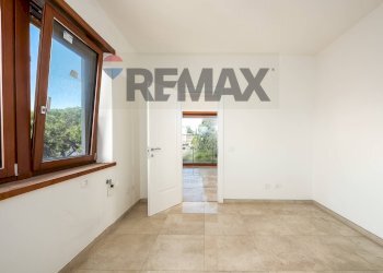 Stanza vuota - Attic Via Bernardo Blumenstihl
 
40, Roma - photo 11