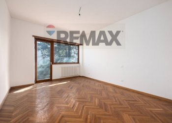 Stanza vuota - Attic Via Bernardo Blumenstihl
 
40, Roma - photo 13