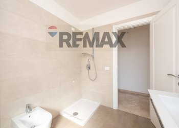 Bagno - Attic Via Bernardo Blumenstihl
 
40, Roma - photo 17