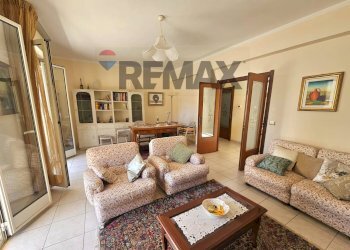 Soggiorno - Apartment Via Pacinotti
 
19, Ragusa - photo 2
