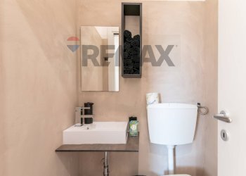 Bagno - Attività Commerciale via Del Mare
 
13, Ragusa - foto 8