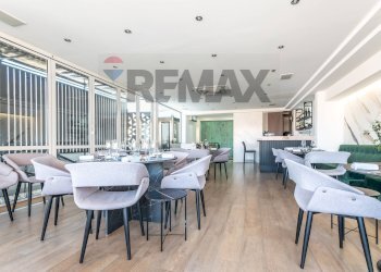 Sala da pranzo - Attività Commerciale via Del Mare
 
13, Ragusa - foto 15