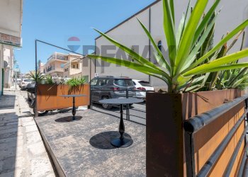 Terrazza - Attività Commerciale via Del Mare
 
13, Ragusa - foto 24