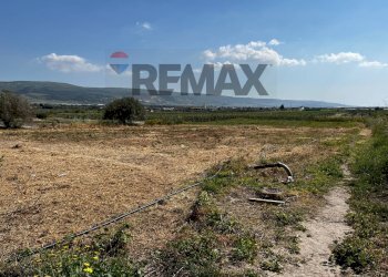 Vista delle montagne - Terreno agricolo sp7
 
snc, Chiaramonte Gulfi - foto 1