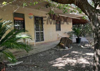 Casa all\'aperto - Terreno agricolo sp7
 
snc, Chiaramonte Gulfi - foto 9