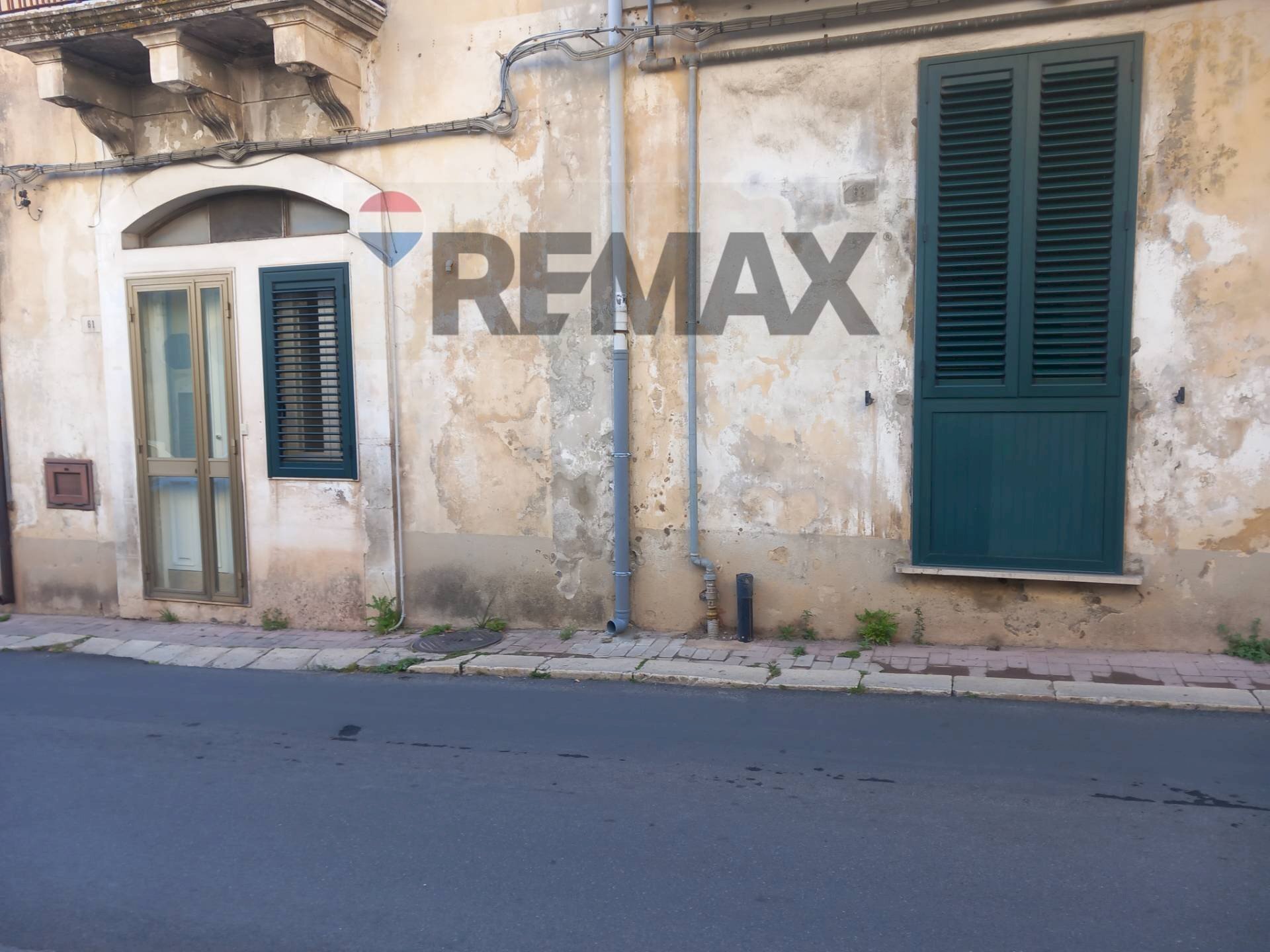 Edificio all\'aperto - Quadrilocale CORSO NINO BARONE
 
65, Modica - foto 1