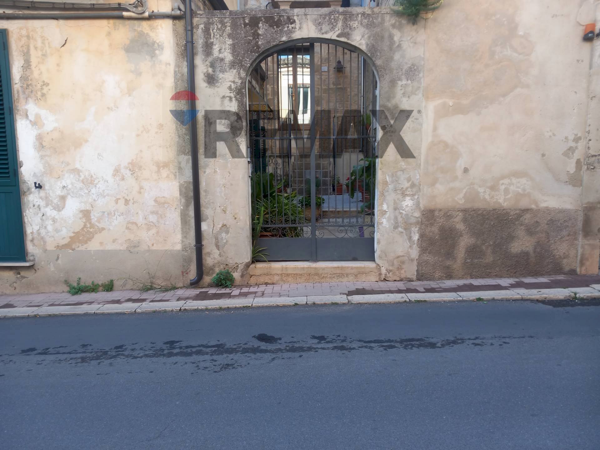 Edificio all\'aperto - Quadrilocale CORSO NINO BARONE
 
65, Modica - foto 3