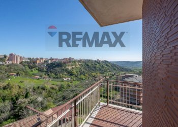 Balcone - Quadrilocale via F.Sciucchi
 
41, Chieti - foto 18