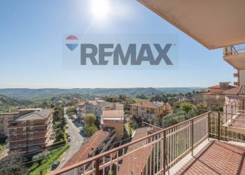 Balcone - Quadrilocale via F.Sciucchi
 
41, Chieti - foto 19