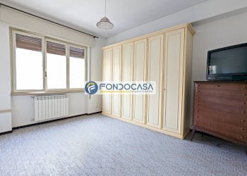 camera matrimoniale - Trilocale Via Silvio Pellico
 
3, Viareggio - foto 12