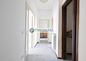 ingresso-corridoio - Trilocale Via Silvio Pellico
 
3, Viareggio - foto 16