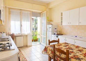 Trilocale via Val d'Aosta, Terni - foto 1