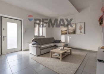 Soggiorno - Bilocale via Matteotti
 
1, Mornago - foto 2