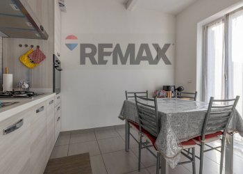 Sala da pranzo - Bilocale via Matteotti
 
1, Mornago - foto 8