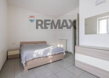 Camera / camera da letto - Bilocale via Matteotti
 
1, Mornago - foto 10