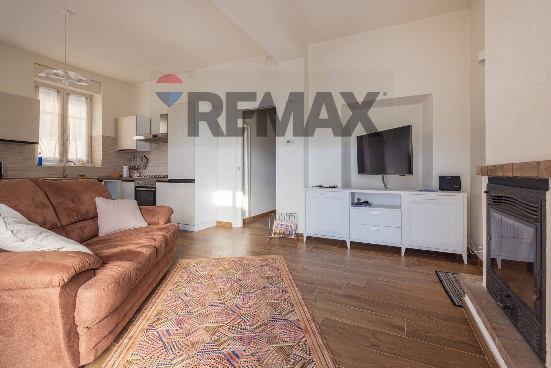 Soggiorno - Trilocale via Matteotti
 
1, Mornago - foto 3