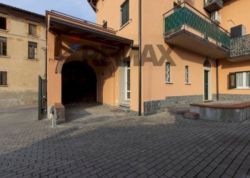 Edificio all\'aperto - Trilocale via Matteotti
 
1, Mornago - foto 20