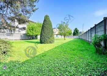 Foto 2 - Villa via salvo d'acquisto
 
5, Limbiate - foto 2