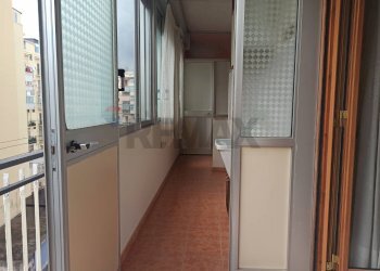 Hall / corridoio - Quadrilocale Via Benedetto Croce
 
18, Palermo - foto 39